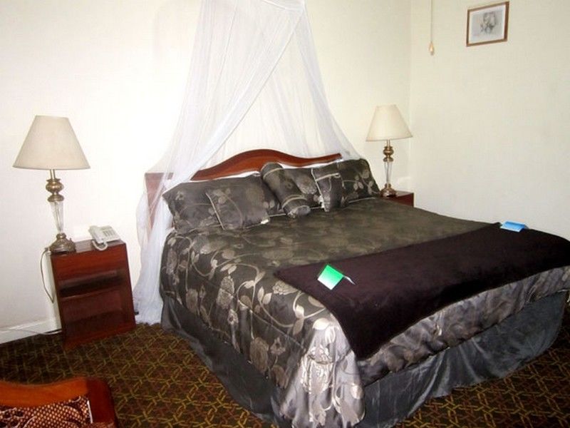 Executive Airport Hotel Entebbe Esterno foto